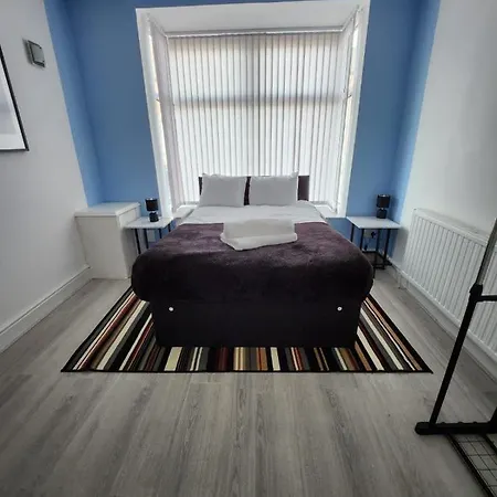 Gasthof Bamville Shared House Birmingham